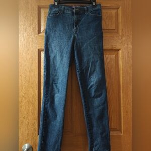 Gloria Vanderbilt Blue Amanda Style Jeans Size 6